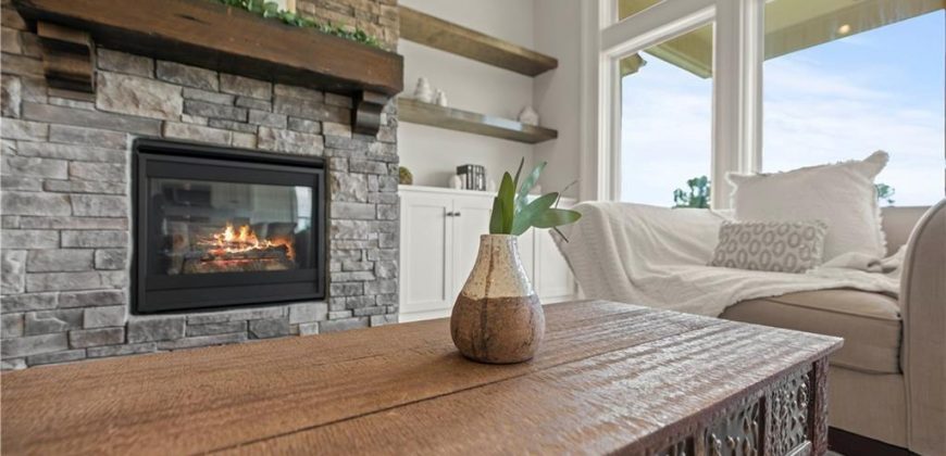 Homes for Sale in Liberty, MO 64068 | 1015  Poplar Lane