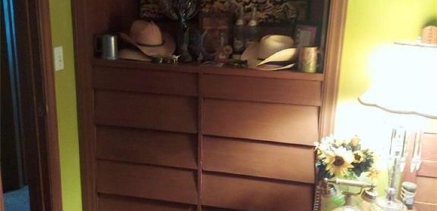 Homes for Sale in Kansas City, MO 64118 | 2101 NE 62nd Street