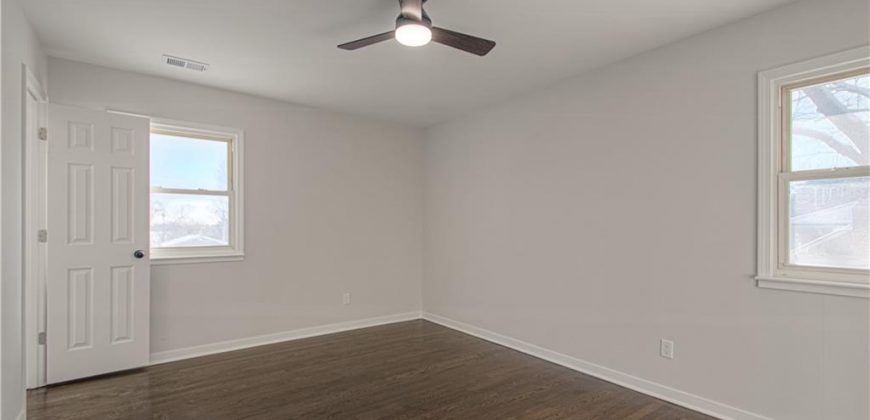 Homes for Sale in Smithville, MO 64089 | 14655  Gale Road