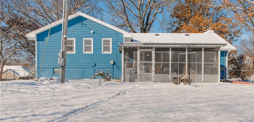 Homes for Sale in Smithville, MO 64089 | 14655  Gale Road