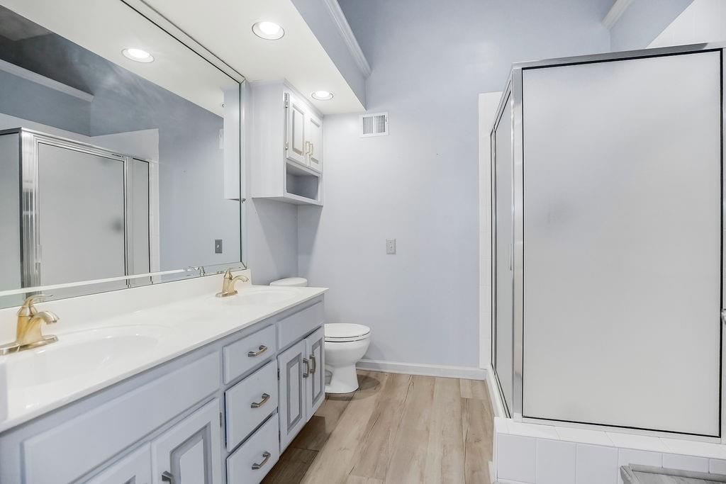 Homes for Sale in Kansas City, MO 64119 | 3103 NE 63rd Terrace