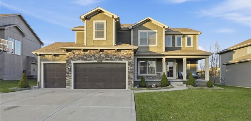 Homes for Sale in Kansas City, MO 64155 | 2410 NE 111th Terrace