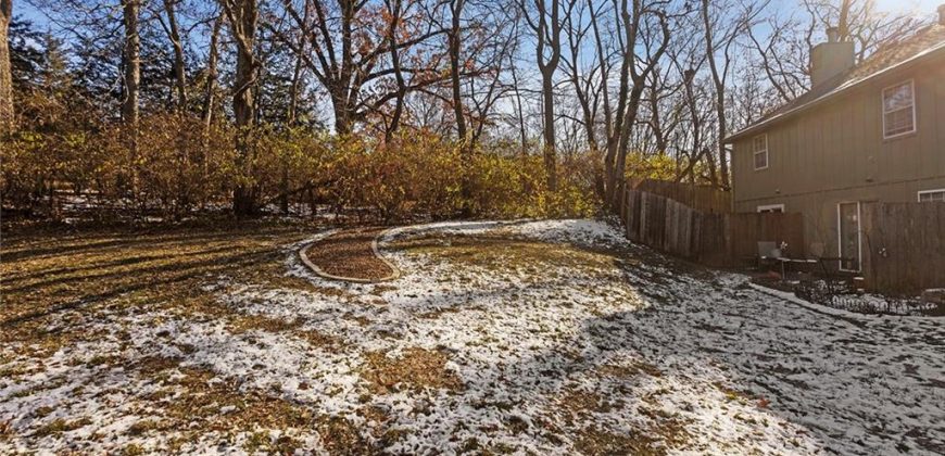 Homes for Sale in Kansas City, MO 64151 | 6625 N Cosby Avenue