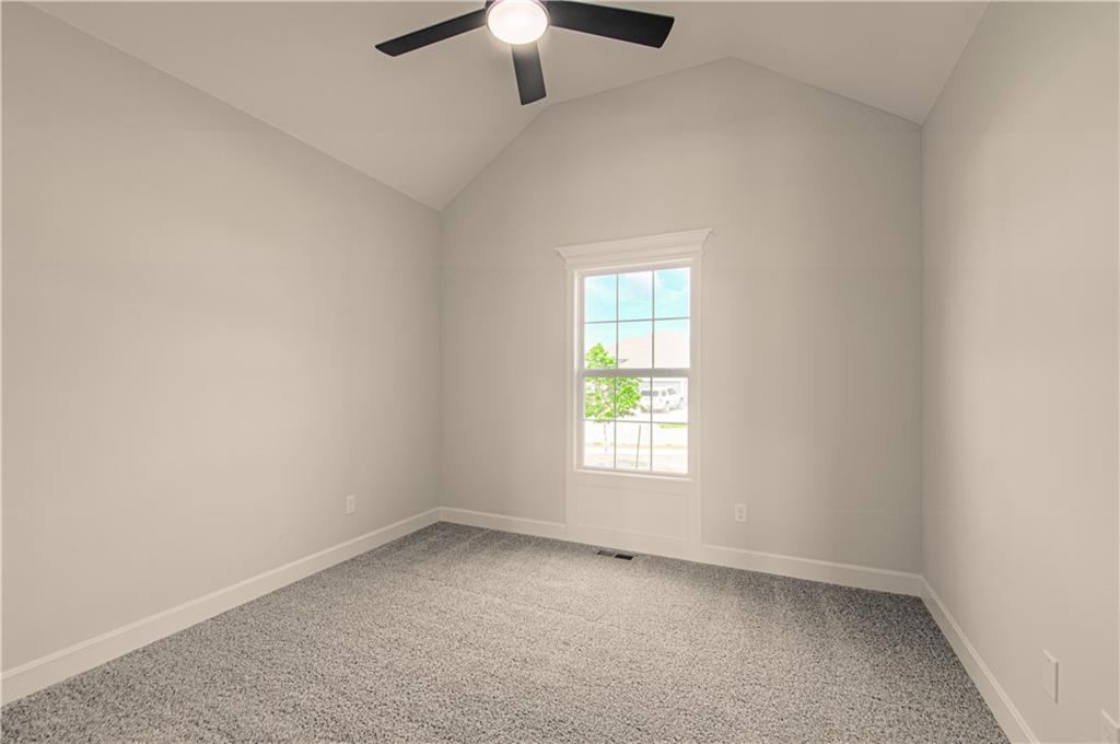 Homes for Sale in Kansas City, MO 64156 | 4806 NE 105th Street