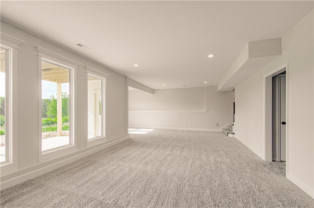 Homes for Sale in Kansas City, MO 64156 | 4806 NE 105th Street