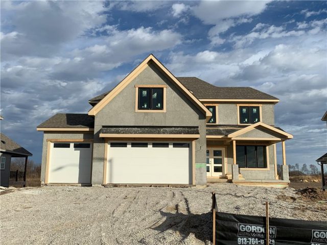 Homes for Sale in Kansas City, MO 64155 | 10411 N Liberty Street