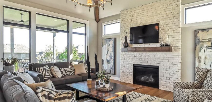 Homes for Sale in Kansas City, MO 64155 | 2908 NE 102nd Street