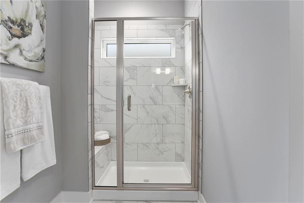 Homes for Sale in Kansas City, MO 64157 | 11420 N Auburndale Circle