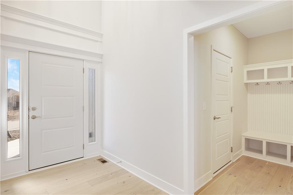 Homes for Sale in Kansas City, MO 64156 | 7004 NE 102nd Court