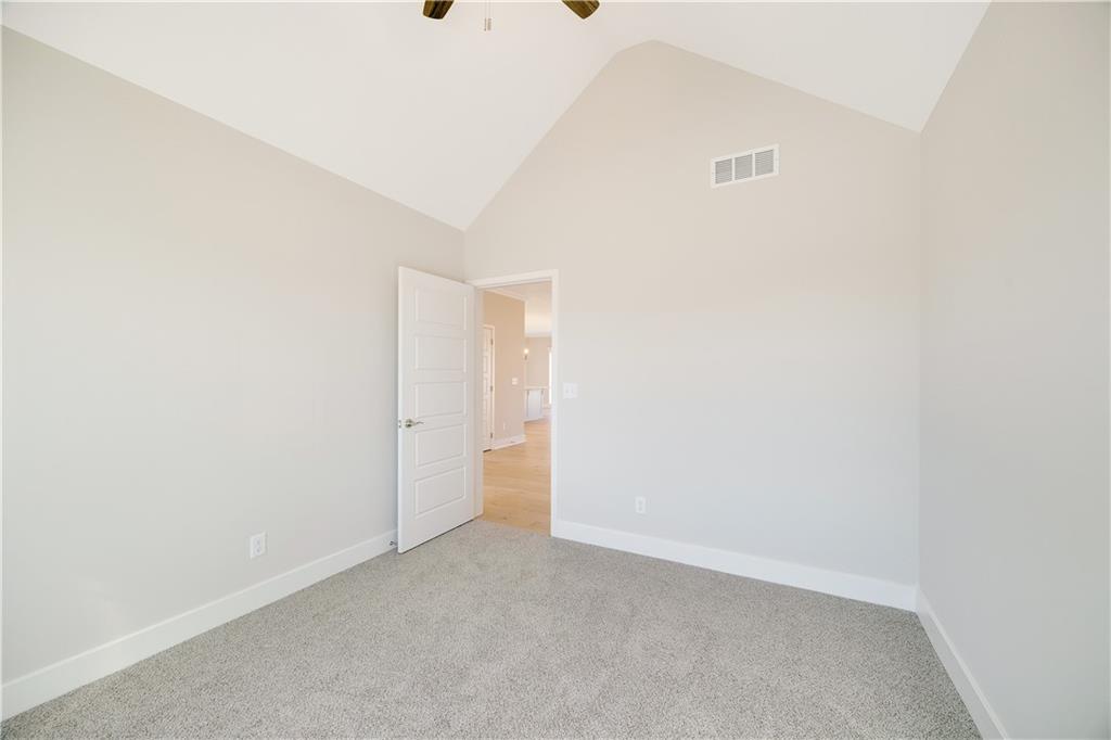 Homes for Sale in Kansas City, MO 64156 | 7004 NE 102nd Court