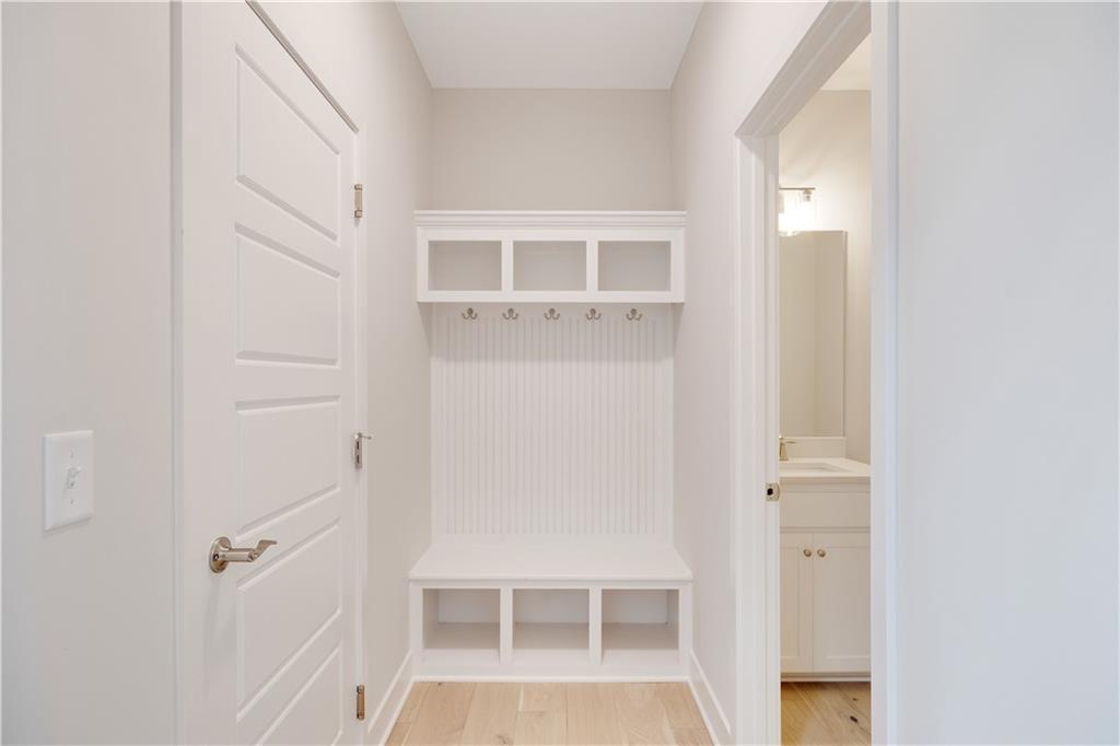 Homes for Sale in Kansas City, MO 64156 | 7004 NE 102nd Court