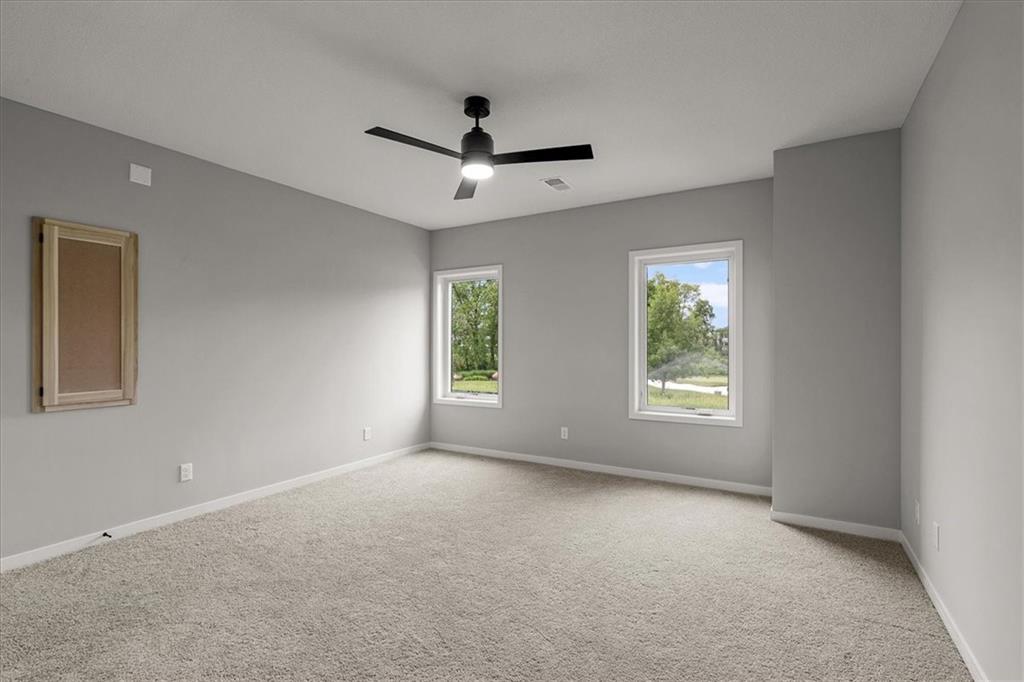 Homes for Sale in Kansas City, MO 64157 | 8732 N Lewis Avenue