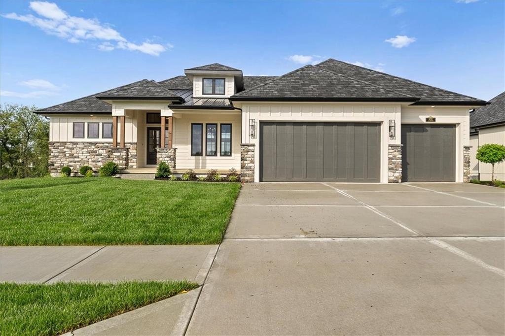 Homes for Sale in Kansas City, MO 64157 | 8732 N Lewis Avenue