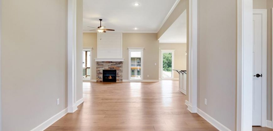 Homes for Sale in Kansas City, MO 64156 | 7012 NE 102nd Court