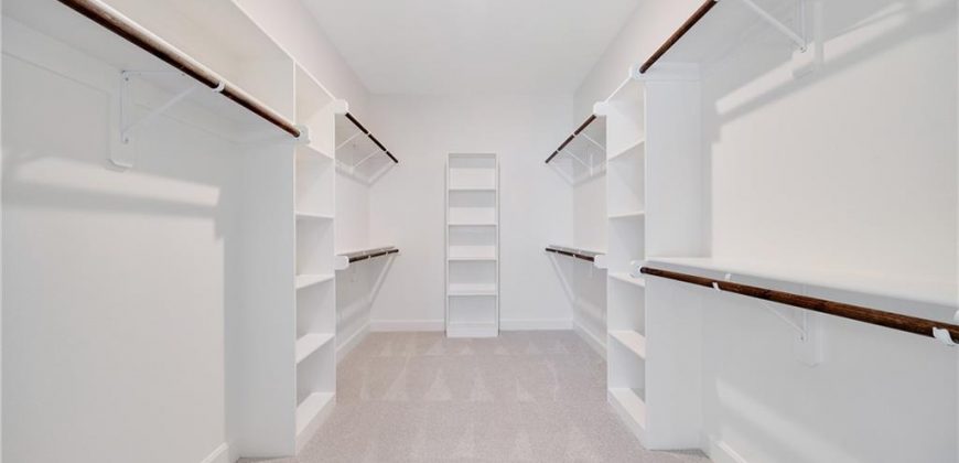 Homes for Sale in Kansas City, MO 64156 | 7012 NE 102nd Court