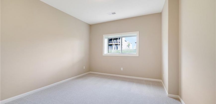 Homes for Sale in Kansas City, MO 64156 | 7012 NE 102nd Court