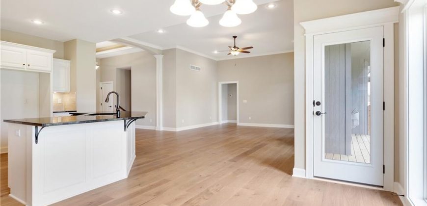 Homes for Sale in Kansas City, MO 64156 | 7012 NE 102nd Court