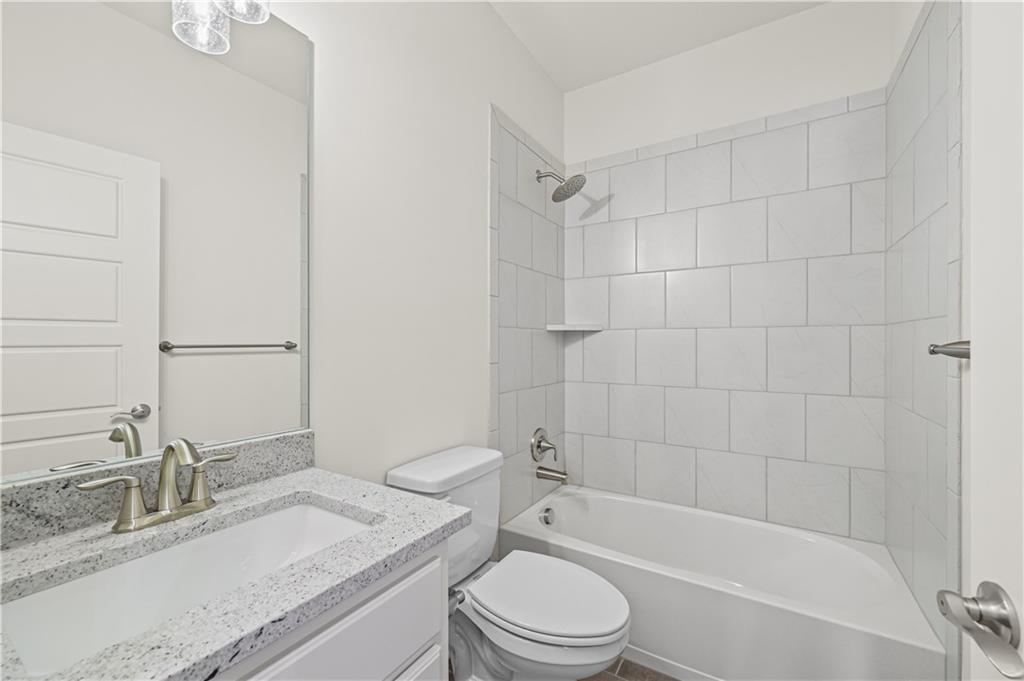 Homes for Sale in Kansas City, MO 64156 | 7009 NE 102nd Court