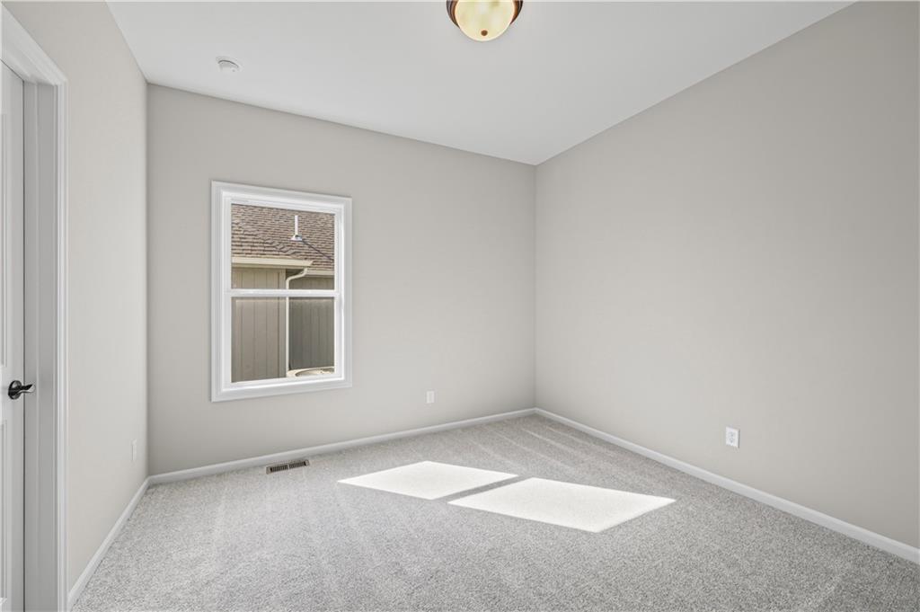 Homes for Sale in Kansas City, MO 64156 | 10216 N Winchester Avenue