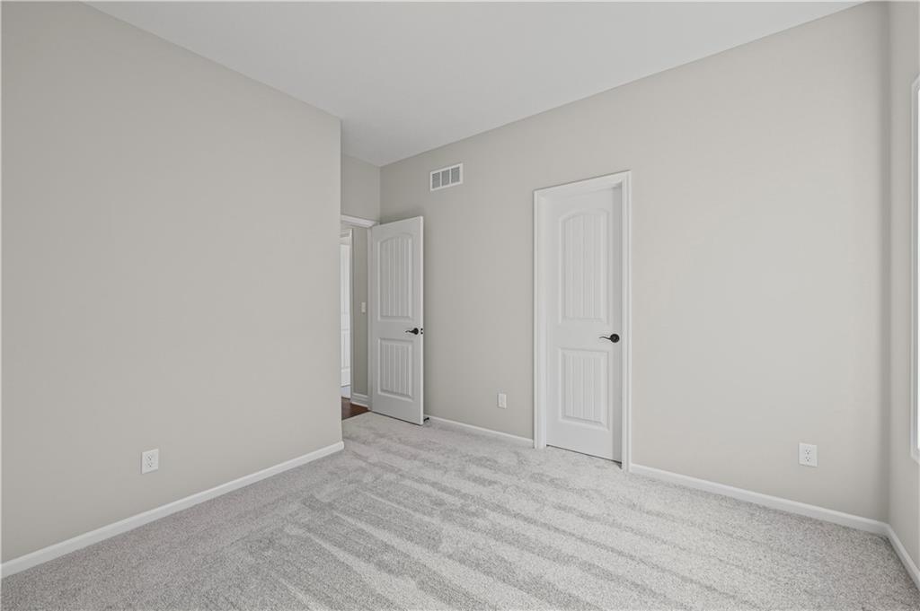 Homes for Sale in Kansas City, MO 64156 | 10216 N Winchester Avenue