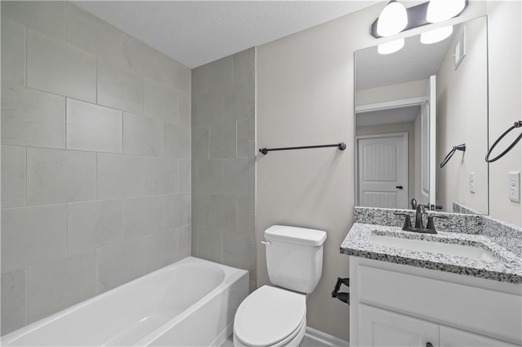 Homes for Sale in Kansas City, MO 64156 | 10216 N Winchester Avenue