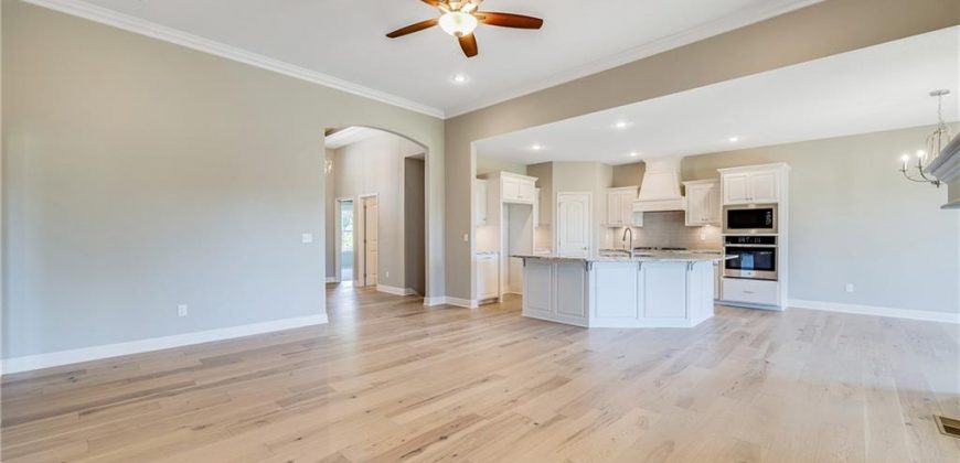 Homes for Sale in Kansas City, MO 64156 | 7015 NE 103rd Street