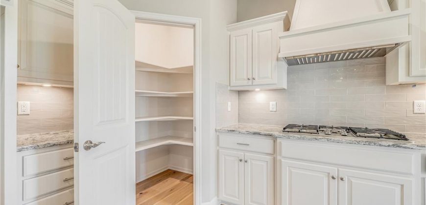 Homes for Sale in Kansas City, MO 64156 | 7015 NE 103rd Street