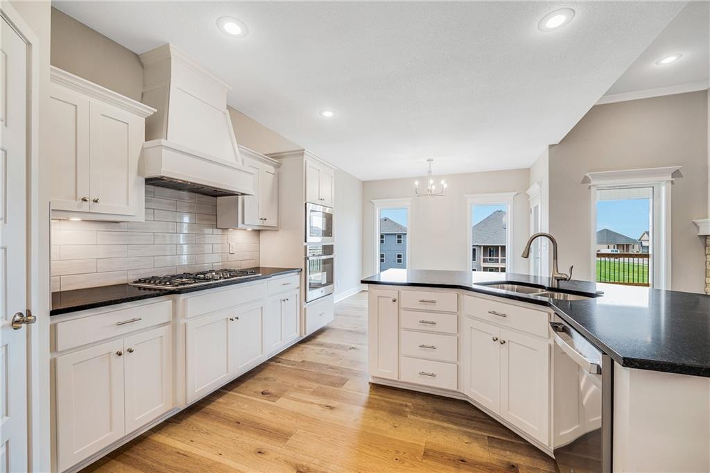 Homes for Sale in Kansas City, MO 64156 | 7001 NE 103rd Street