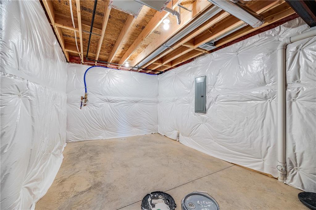 Homes for Sale in Kansas City, MO 64156 | 7001 NE 103rd Street