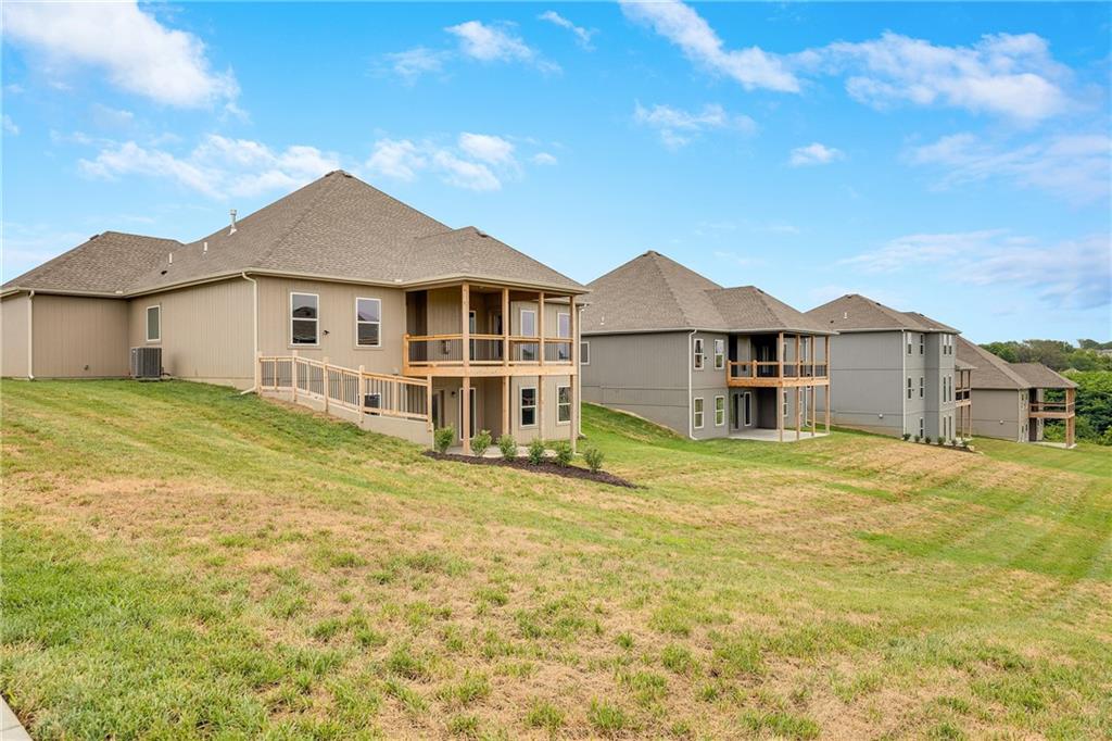 Homes for Sale in Kansas City, MO 64156 | 7001 NE 103rd Street