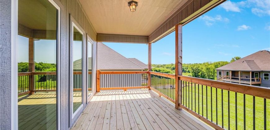 Homes for Sale in Kansas City, MO 64156 | 7009 NE 103rd Street