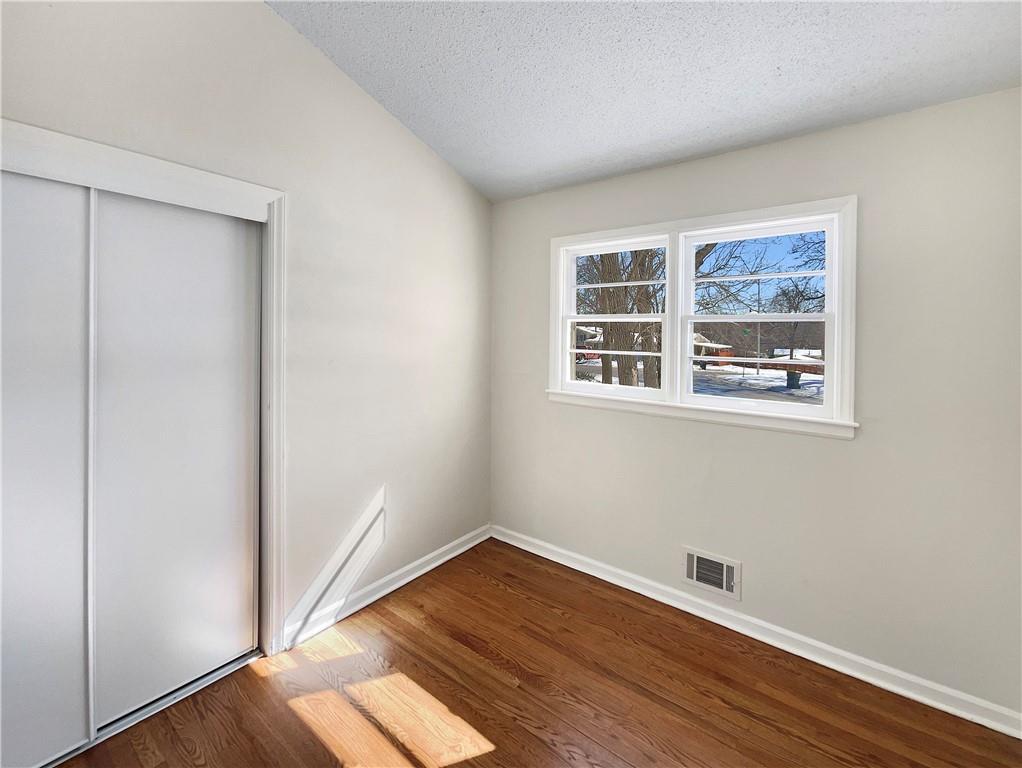 Homes for Sale in Kansas City, MO 64152 | 7300  73rd Street