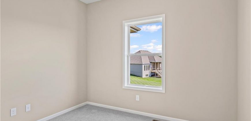 Homes for Sale in Kansas City, MO 64156 | 10139 N Winchester Avenue