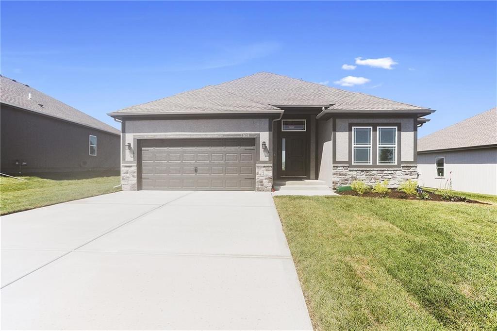 Homes for Sale in Kansas City, MO 64157 | 11432 N Auburndale Circle