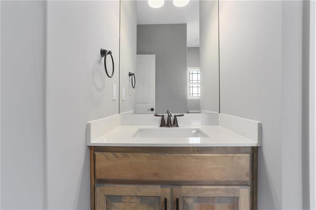 Homes for Sale in Kansas City, MO 64157 | 11432 N Auburndale Circle