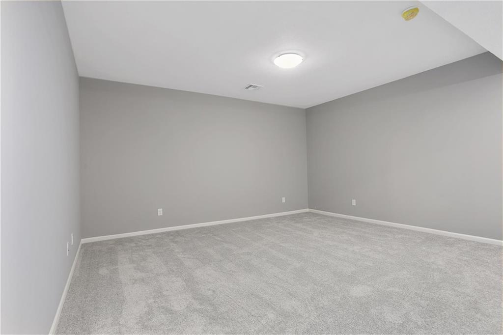 Homes for Sale in Kansas City, MO 64157 | 11432 N Auburndale Circle