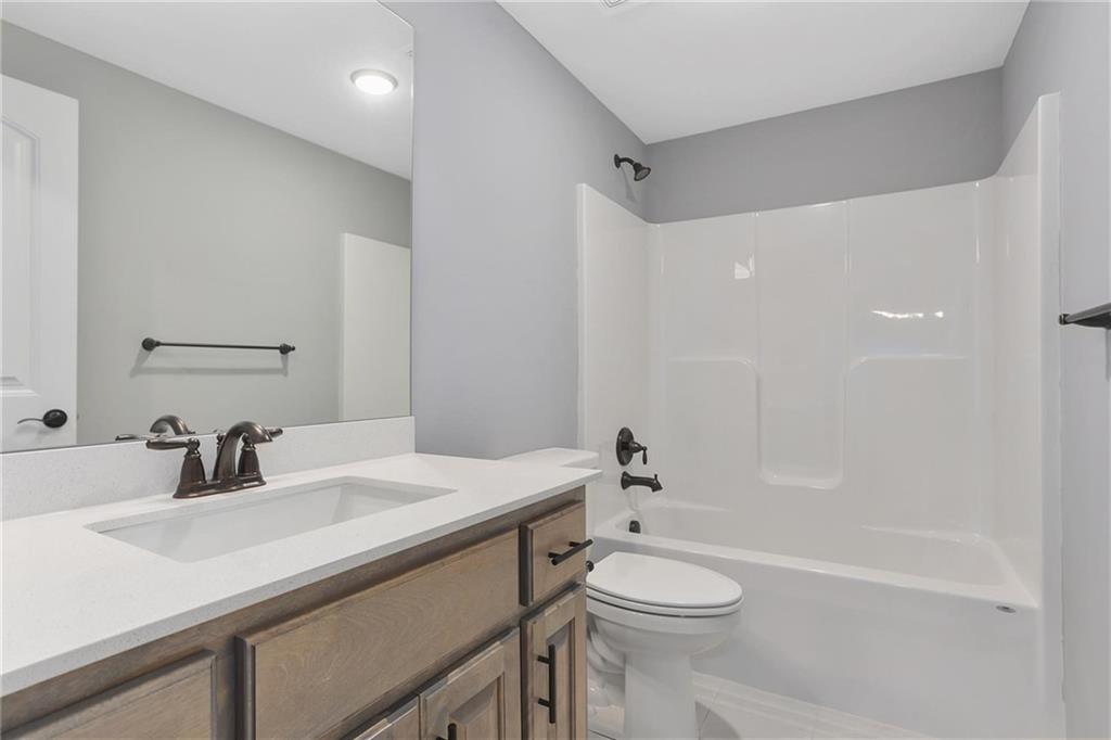 Homes for Sale in Kansas City, MO 64157 | 11432 N Auburndale Circle