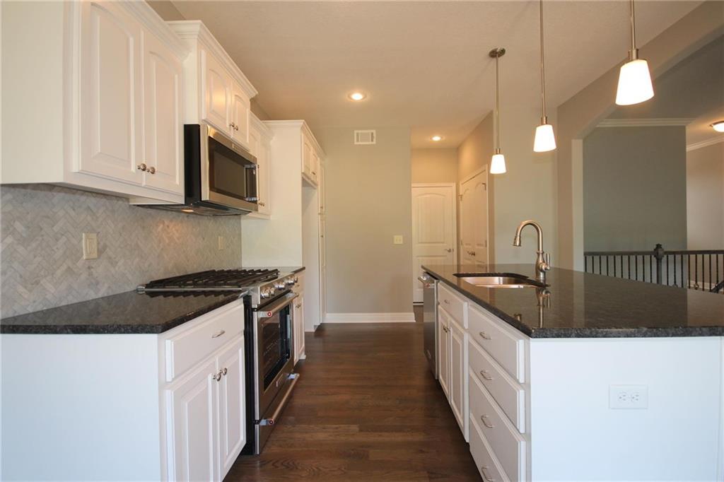 Homes for Sale in Kansas City, MO 64157 | 11440 N Auburndale Circle