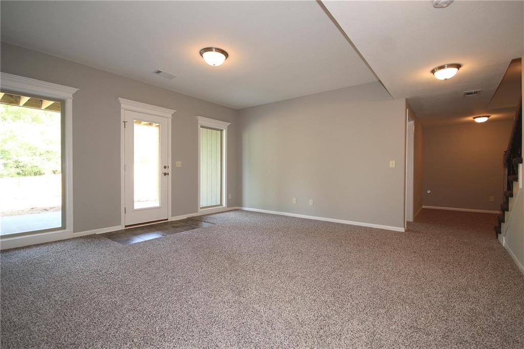 Homes for Sale in Kansas City, MO 64157 | 11440 N Auburndale Circle