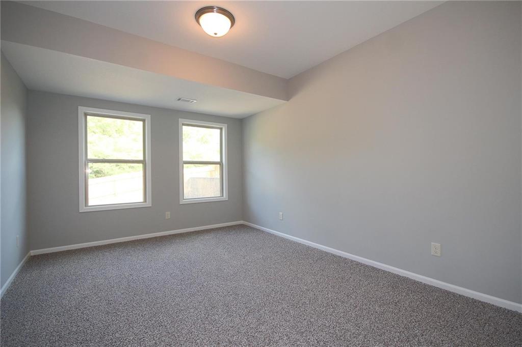 Homes for Sale in Kansas City, MO 64157 | 11440 N Auburndale Circle