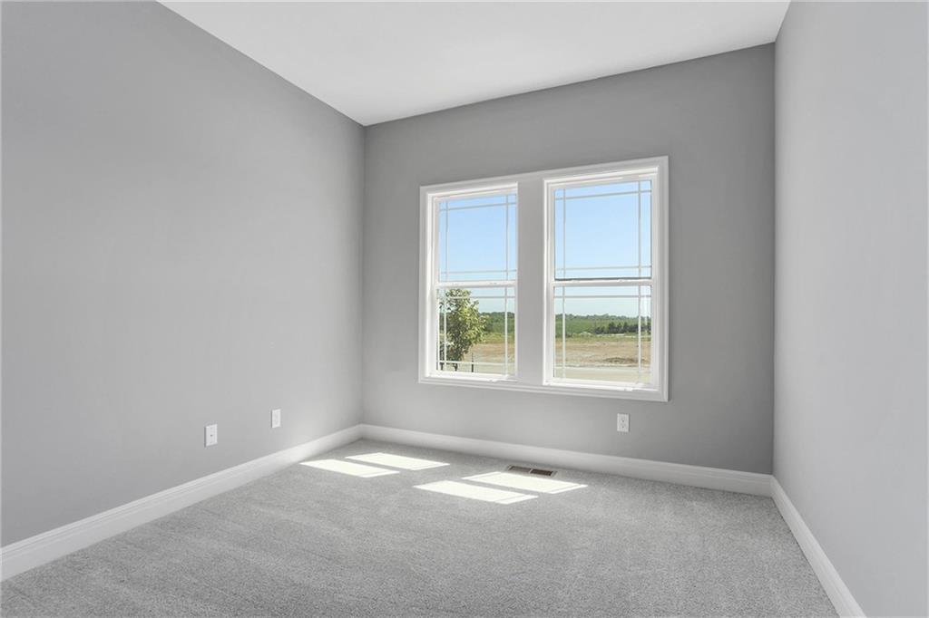 Homes for Sale in Kansas City, MO 64157 | 11457 N Auburndale Circle