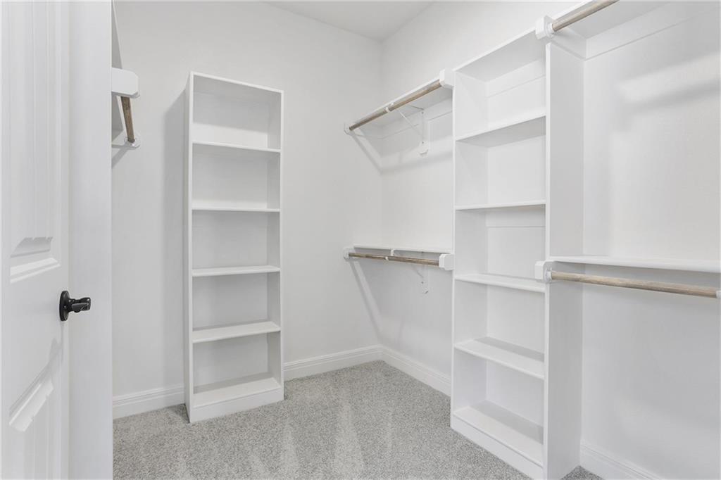 Homes for Sale in Kansas City, MO 64157 | 11457 N Auburndale Circle