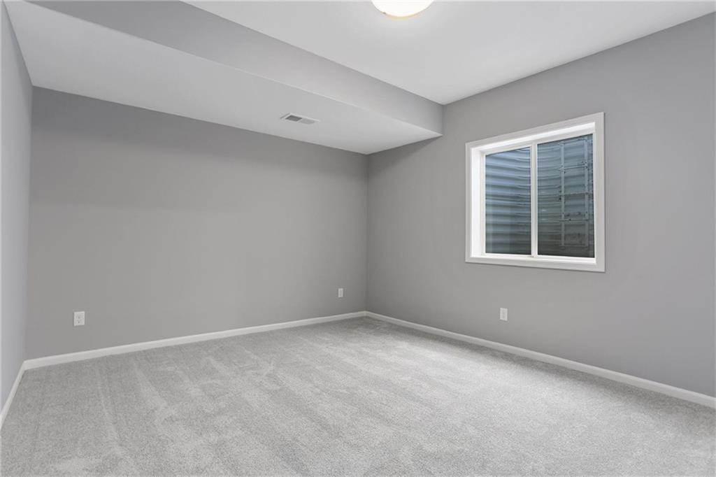 Homes for Sale in Kansas City, MO 64157 | 11457 N Auburndale Circle