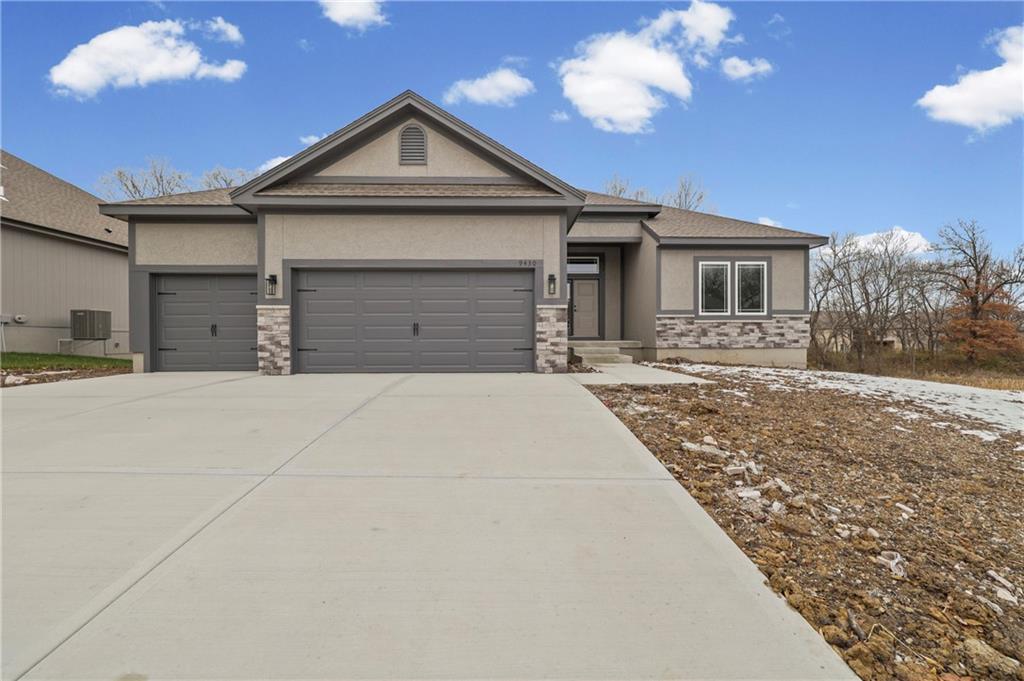 Homes for Sale in Kansas City, MO 64154 | 9430 N Belton Avenue