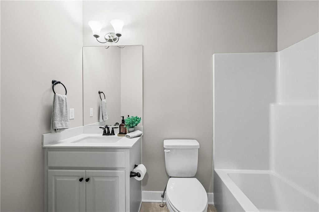 Homes for Sale in Kansas City, MO 64154 | 9427 N Belton Avenue