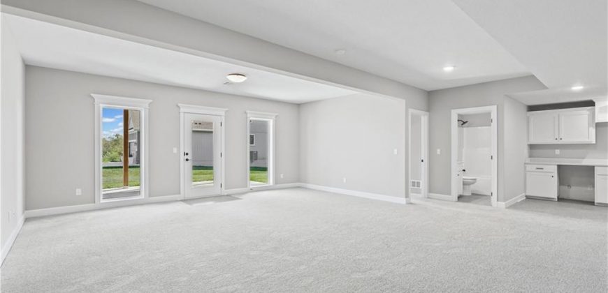 Homes for Sale in Kansas City, MO 64156 | 10205 N Winchester Avenue