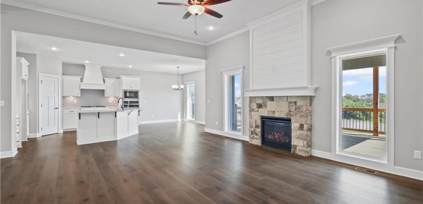 Homes for Sale in Kansas City, MO 64156 | 10205 N Winchester Avenue