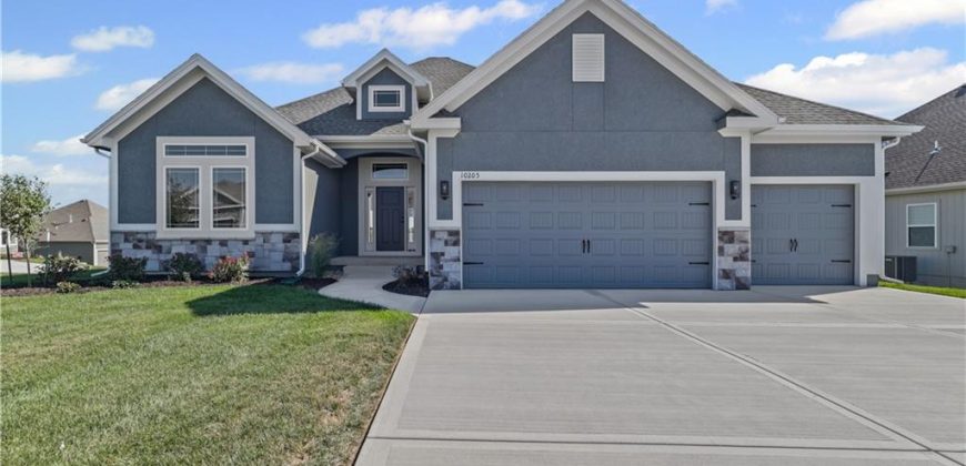 Homes for Sale in Kansas City, MO 64156 | 10205 N Winchester Avenue