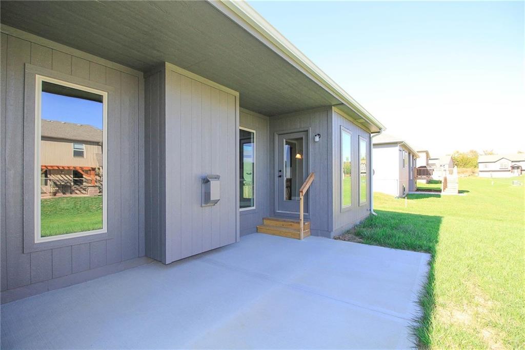 Homes for Sale in Kansas City, MO 64156 | 8911 N Monroe Avenue