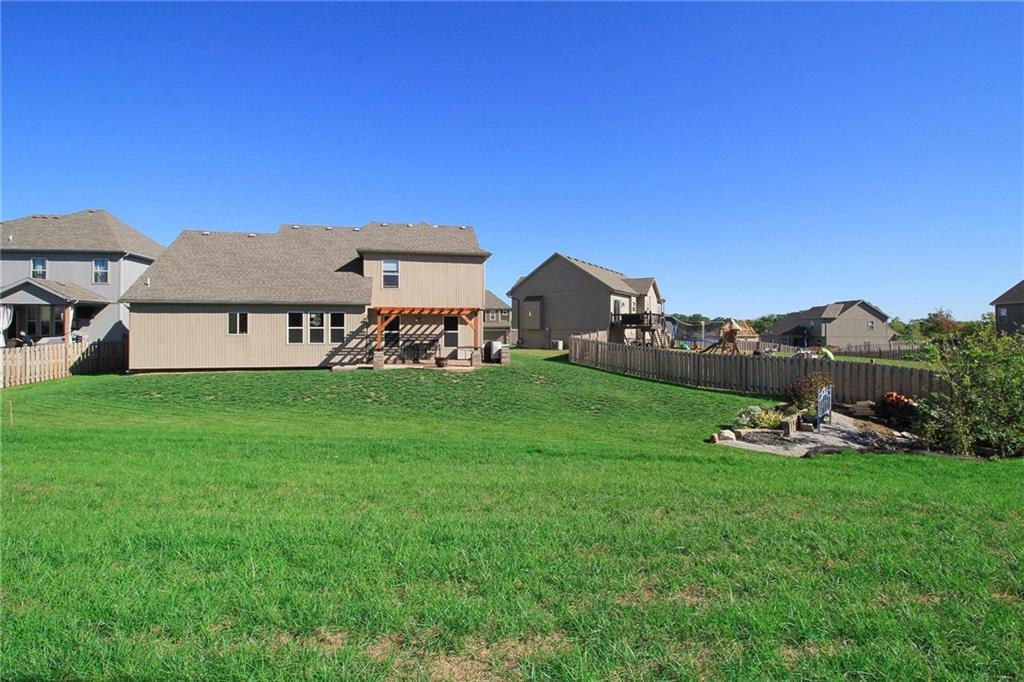 Homes for Sale in Kansas City, MO 64156 | 8911 N Monroe Avenue